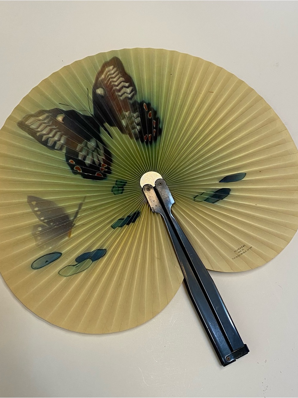 Vintage Chinese Folding Paper Fan, Butterfly & Lily Pad Artwork, Mid‑Century